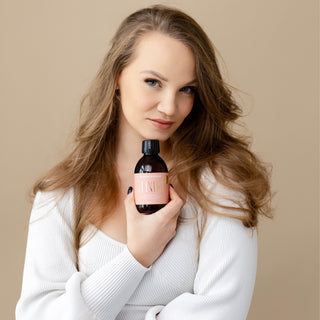 MOČNI  IN SIJOČI LASJE